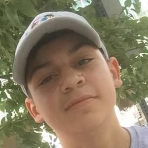 Meet your Posher, Joshua